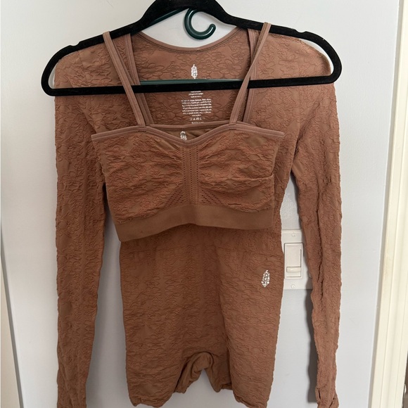 NWOT FP Movement First Position Set - Picture 2 of 11